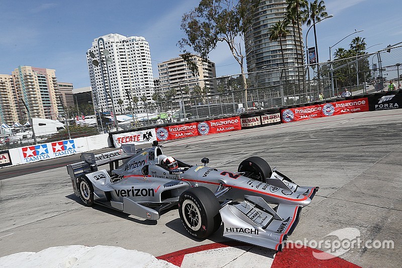 Montoya lidera el 1-2 en el equipo Penske