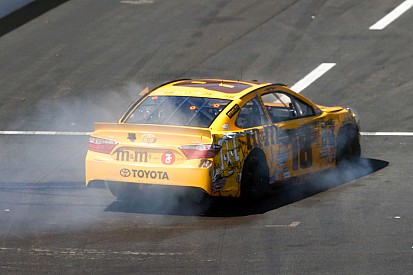 Termina la racha ganadora de Kyle Busch en Bristol
