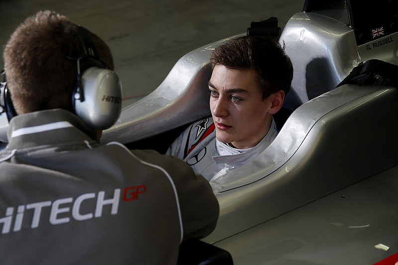 Hungaroring F3: Russell pierde la pole por exceder los límites de la pista
