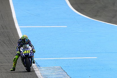 Rossi: “Soy competitivo, puedo estar con Lorenzo y Márquez”