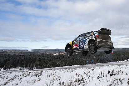 WRC Arjantin: Latvala lider, Paddon ve Ogier hemen arkasında