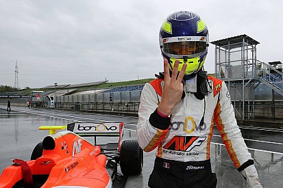 Tom Dillmann trionfa in una Gara 2 condizionata dalla pioggia