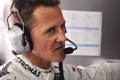 Schumacher'e bir de beş sıra grid cezası geldi