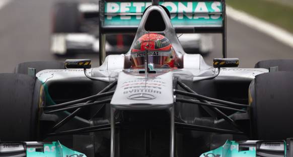 Vibrasyon sorunu Schumi'nin seansını mahvetti