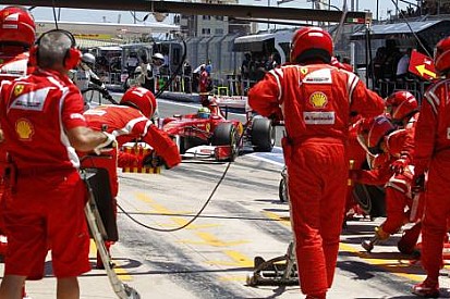 Massa pit stop sorununa yanıyor