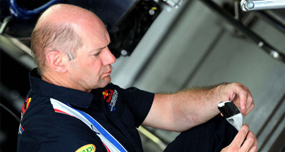 Newey: '2011 performansımızı tahmin etmek imkansız'