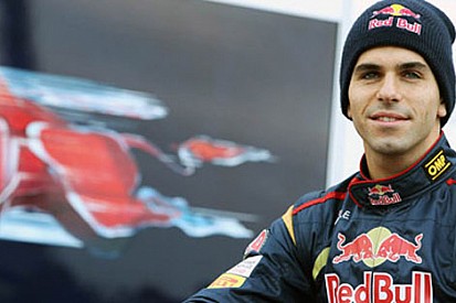 STR: 2011 Alguersuari'nin yılı olacak