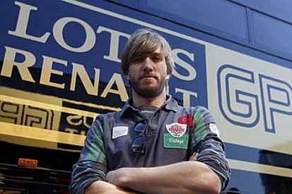 Mercedes, Heidfeld'in yerini doldurmayacak