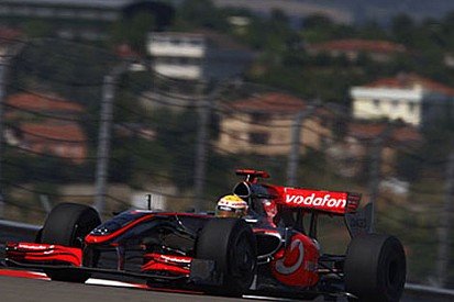 McLaren çifti RBR'yi yakalamaktan memnun