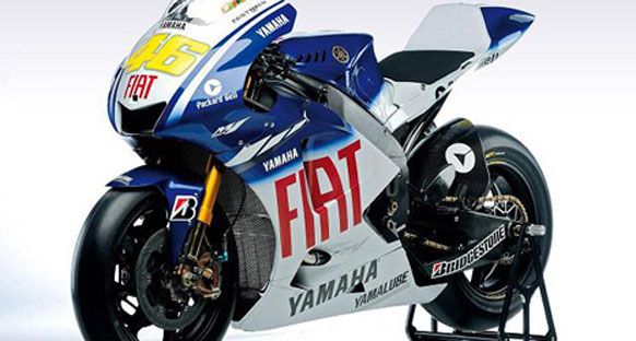 Yamaha Rossi ve Lorenzo ile devam etmek istiyor