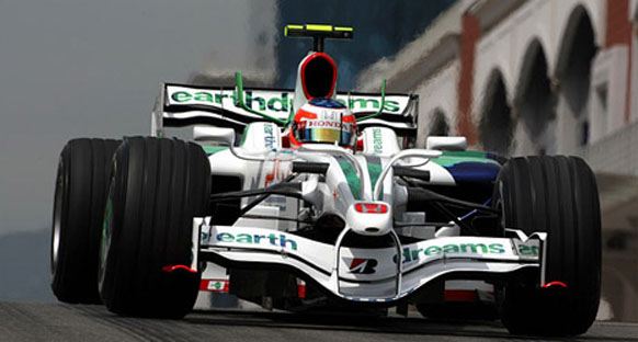 Barrichello'nun derdi hız