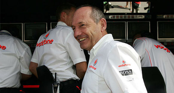 Dennis soğukkanlı