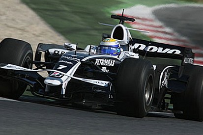 Rosberg: 'Alonso orta grubun en yavaşı'