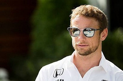 Button: Yeni telsiz kurallarını yönetmek imkansız