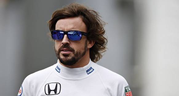 Alonso Formula 1'deki geleceği hakkında açıklamalarda bulundu