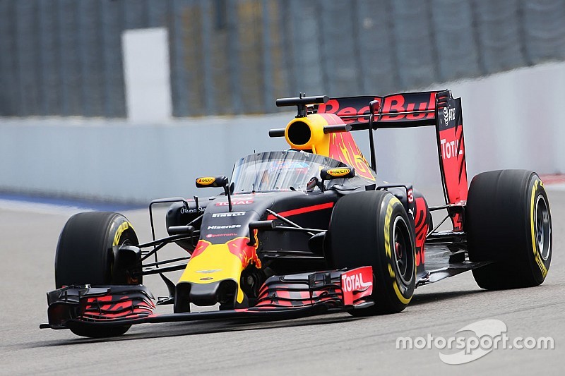 Galería: Así luce el 'Aeroscreen' de Red Bull en pista