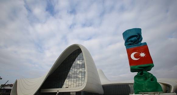 Analiz: Azerbaycan F1 yarışının altından nasıl kalkacak