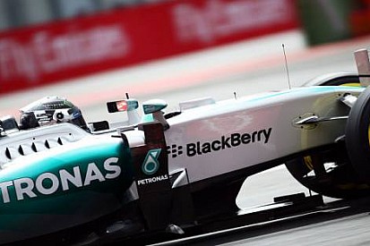 23 yıl sonra Meksika'daki ilk pole pozisyonu Rosberg'in oldu
