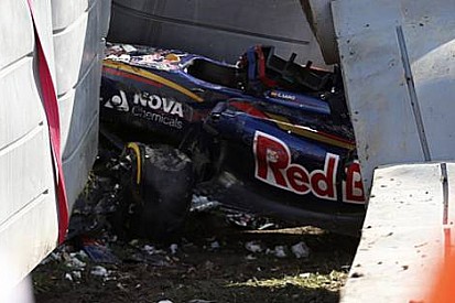 Vettel, Sainz'ın kazasına çok şaşırmış