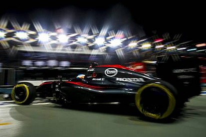 Boullier: Honda başka takımlara motor verebilir
