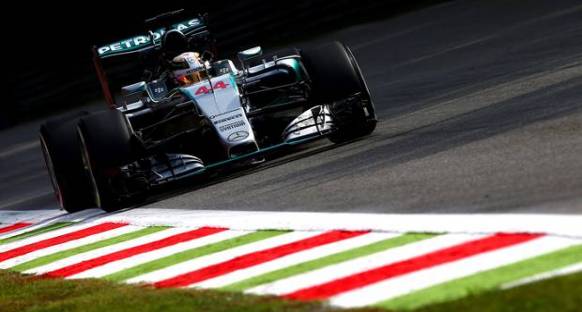 Hamilton: Kazandık çünkü hızlıyız
