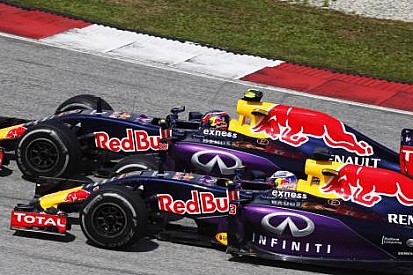 Red Bull aynı pilot kadrosuyla devam diyecek
