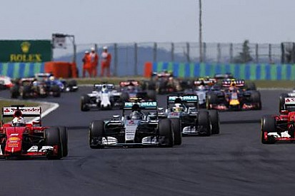 Hamilton: Startlarda daha çok sürpriz göreceğiz