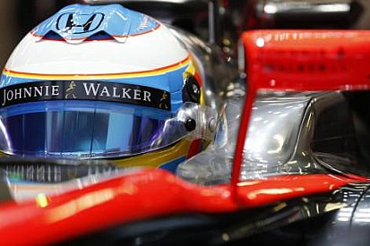 Alonso, Malezya'ya yetişmeye çalışıyor