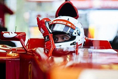 Yeni Ferrari'yi ilk Vettel kullanacak