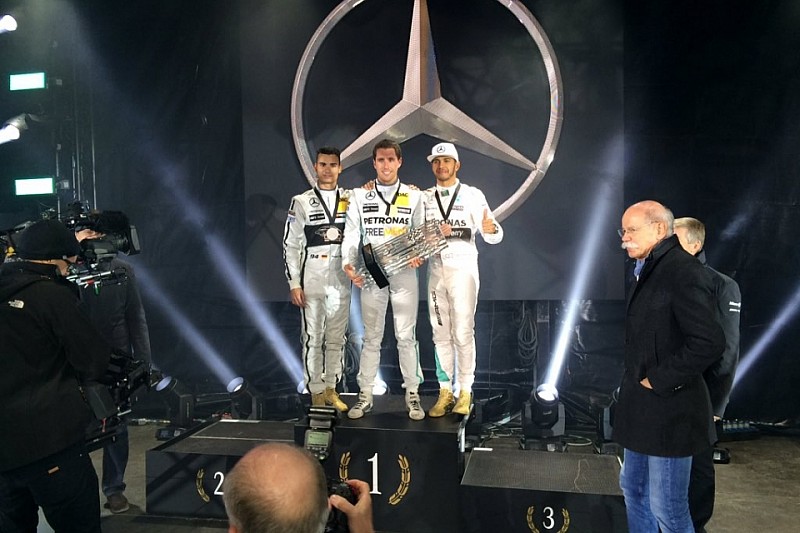 Хункаделья виграв турнір Stars & Cars