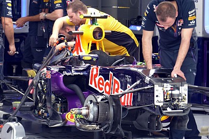 У Red Bull відмовилися від оновлених моторів Renault
