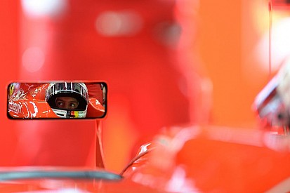 Феттель мечтает побеждать с Ferrari