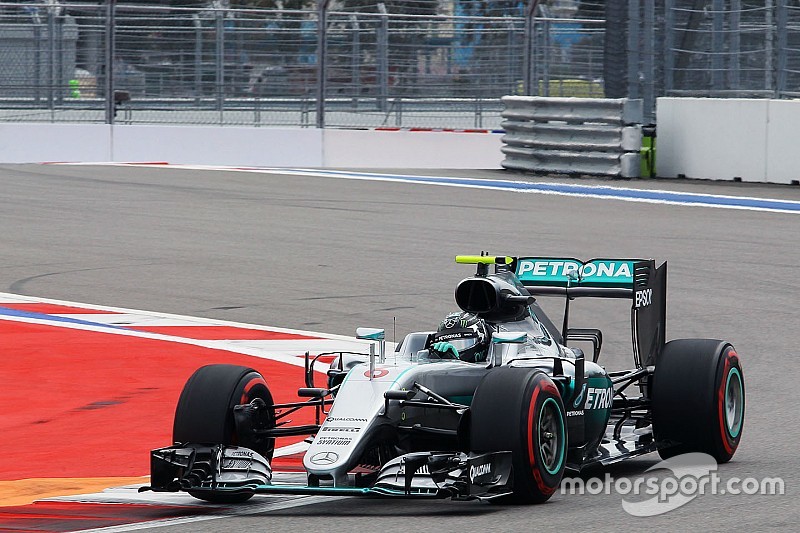 Rosberg vuole essere lo zar di Russia con Hamilton ko