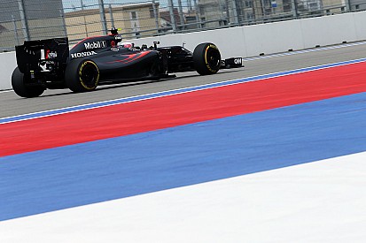 Alonso: "Trovarci in quattordicesima posizione è molto deludente"