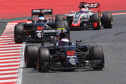 Honda houdt motorupdates voor McLaren achter de hand