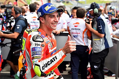 La Suzuki annuncia l'ingaggio di Andrea Iannone fino al 2018