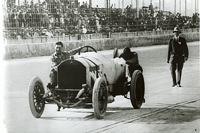 Indy 500: Greatest Spectacle in Racing (Deel 1)