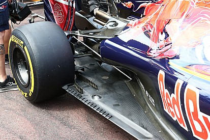 Технічний брифінг: «Сідало мавпи» та днище Toro Rosso