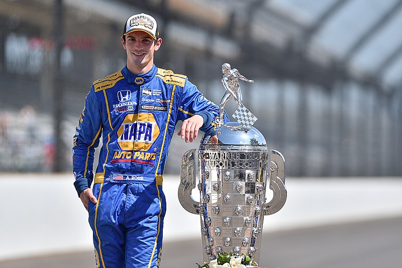 Rossi verdient ruim twee miljoen met Indy 500-zege