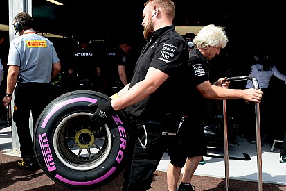 Pirelli neemt ultrasofts mee naar Singapore