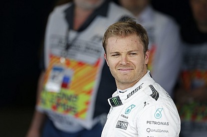 Villeneuve kiakadt: „100%-ban Rosberg volt a hibás”