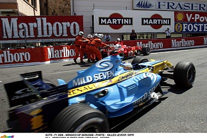 Schumacher 10 éves leparkolása Monacóban Alonso előtt: csúnya botrány lett belőle