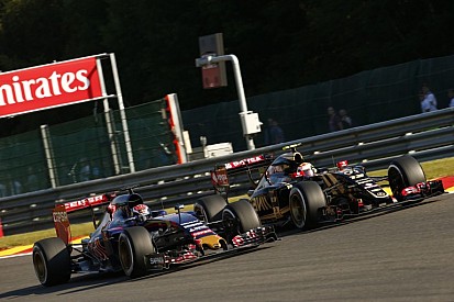 A múlt megismétli önmagát: Verstappen Maldonado nyomdokaiban!