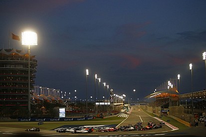Hamilton szerint versenybaleset történt a rajt után, Bottas sajnálja az esetet