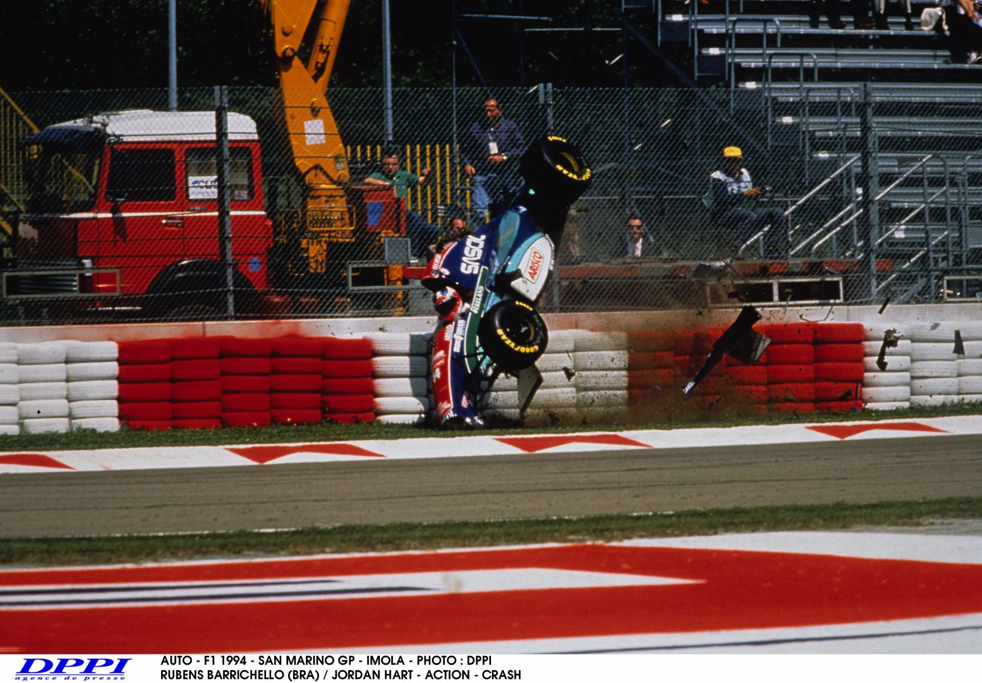 22 éve Ratzenberger és Senna mellett majdnem Barrichello is meghalt