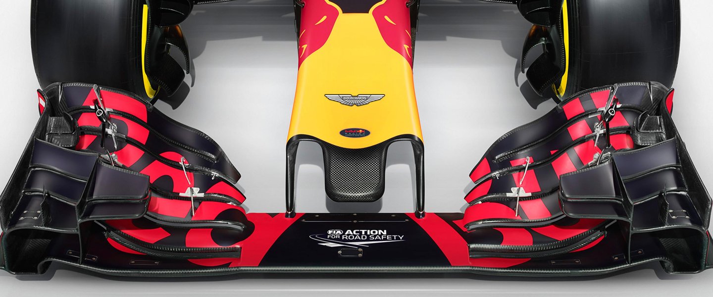 Hivatalos: Összeáll az Aston Martin és a Red Bull, nemcsak a Forma-1-ben! Közúti hibrid szuper-autó, közös motor...