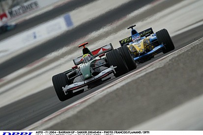 Forma-1 a javából: Alonso és Webber V10-es csatája Bahreinben