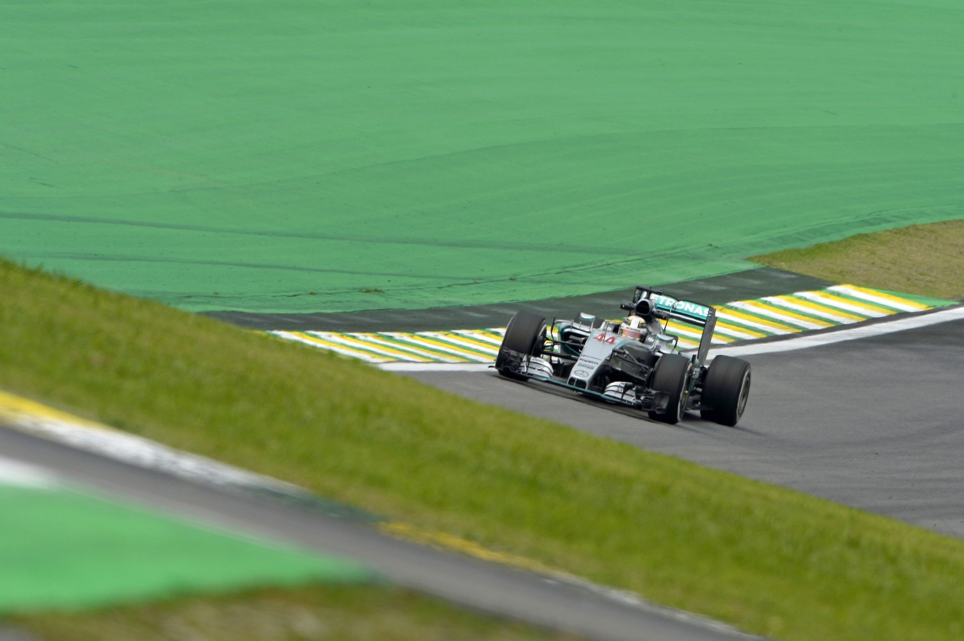 Rosberg szerint ma nem a valós képet kaptuk: sok van még Hamilton autójában
