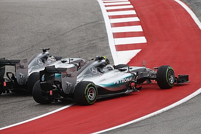 Mercedes: Az Amerikai Nagydíj "új fejezetet" nyithat Rosberg és Hamilton kapcsolatában!