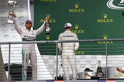 Rosberg szerepe Hamilton címében? Nem sok, de segít az autófejlesztésben